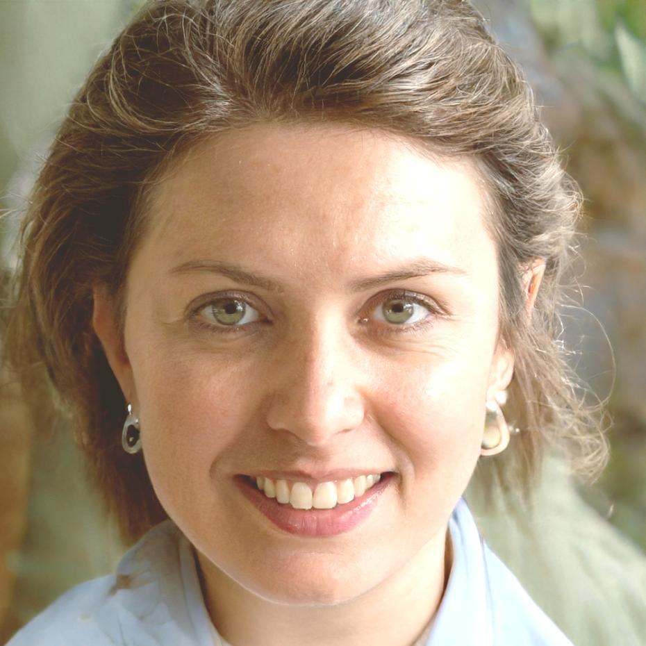 María González, Directora de Recursos Humanos
